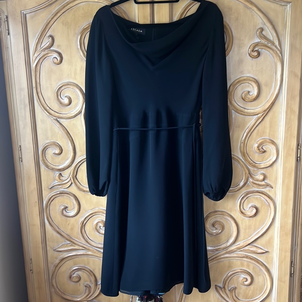 Black silk Escada dress size 36. Loose fitting